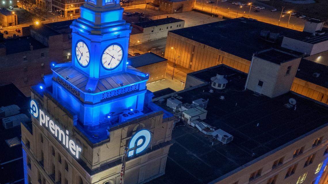 premier-bank-tower-in-youngstown-becoming-wesbanco-mahoning-matters